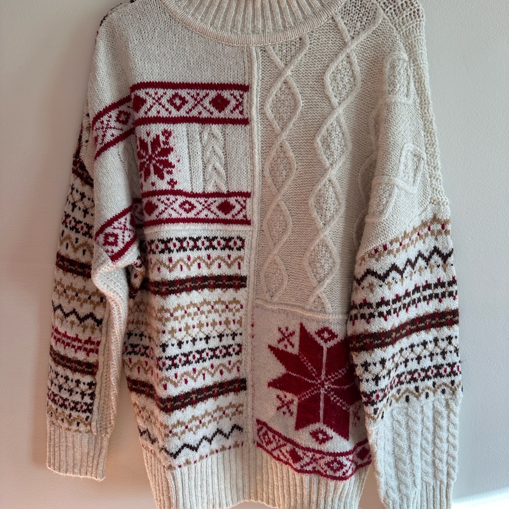 Cozy Knit Patterned Sweater - Cream and Red